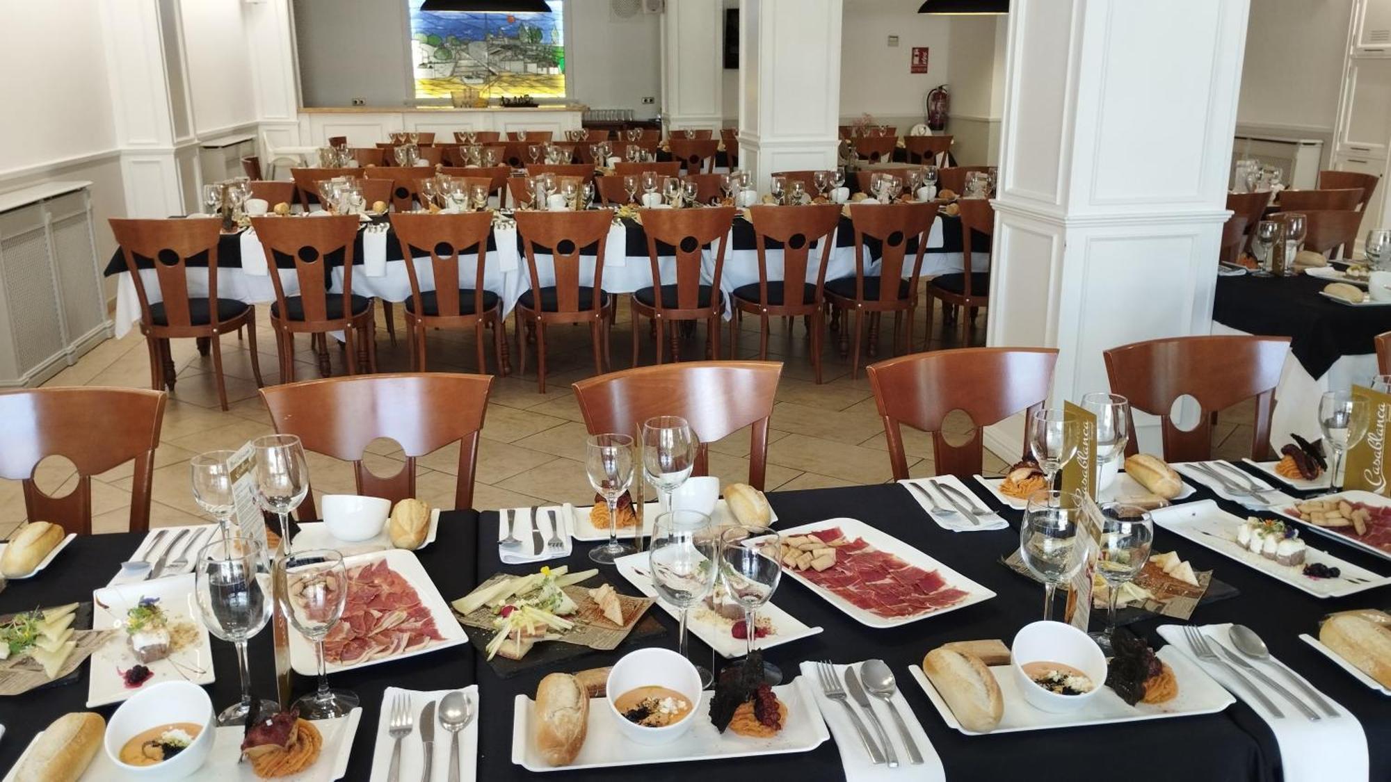 Pension Restaurante Casablanca Torreperogil Zewnętrze zdjęcie